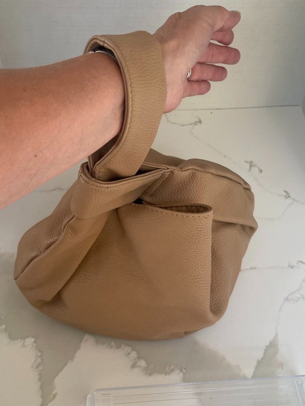 The Drop  Women's Avalon Small Tote Bag. Tan.